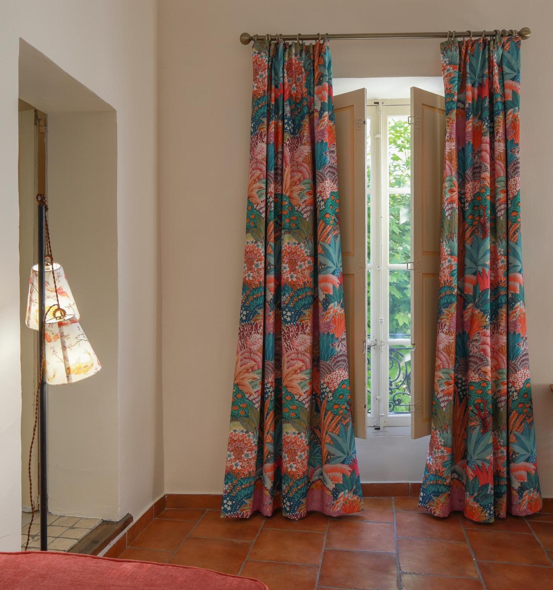 Le 37 Malaucene Bed and Breakfast Habitación foto